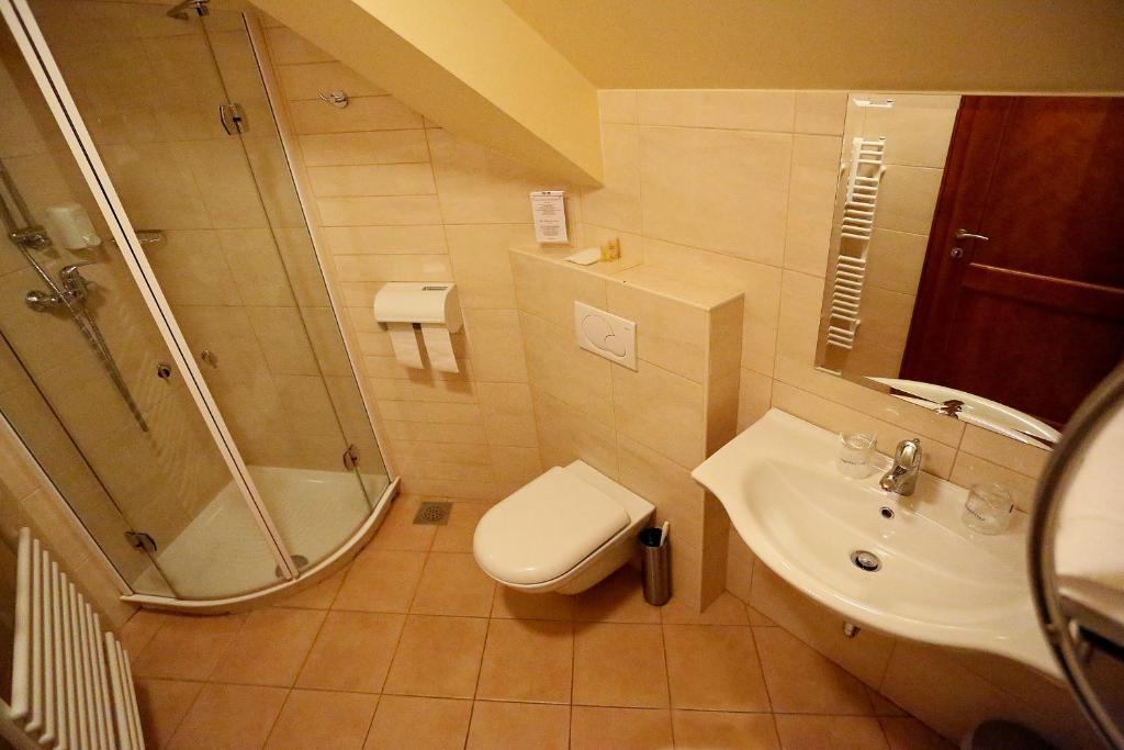 Gostilna In Motel Pri Lesniku ماريبور الغرفة الصورة